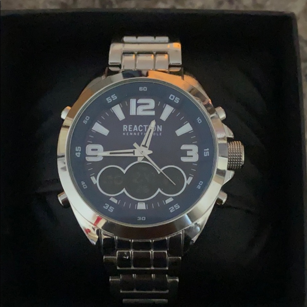 Wrist watch